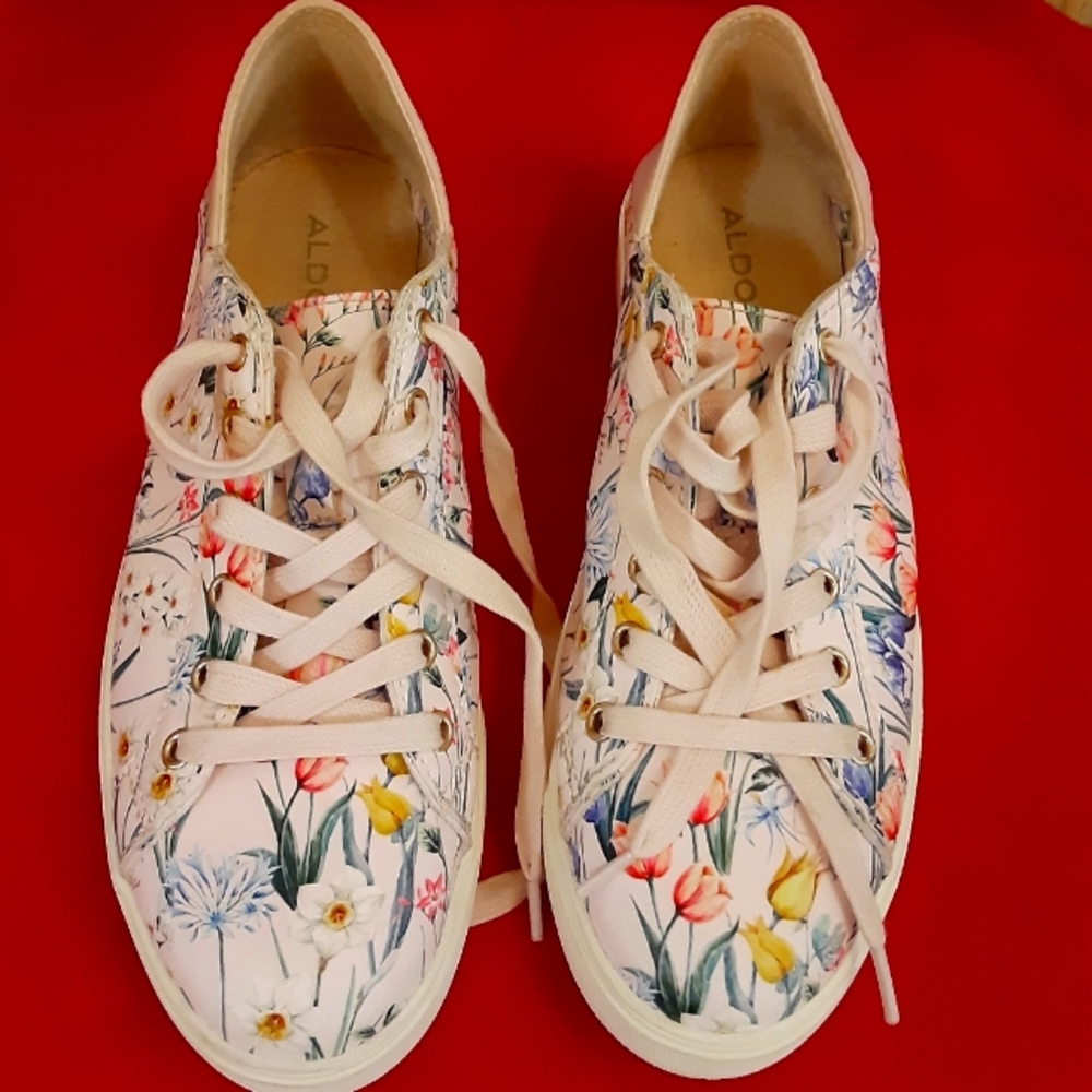 ALDO Floral Pattern Shoes